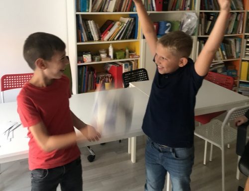 Wie sollten Kinder im Kindergarten und in der Vorschule Englisch lernen?
